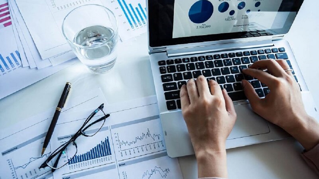Người mới nên chọn đầu tư ngành ổn định và có tiềm năng