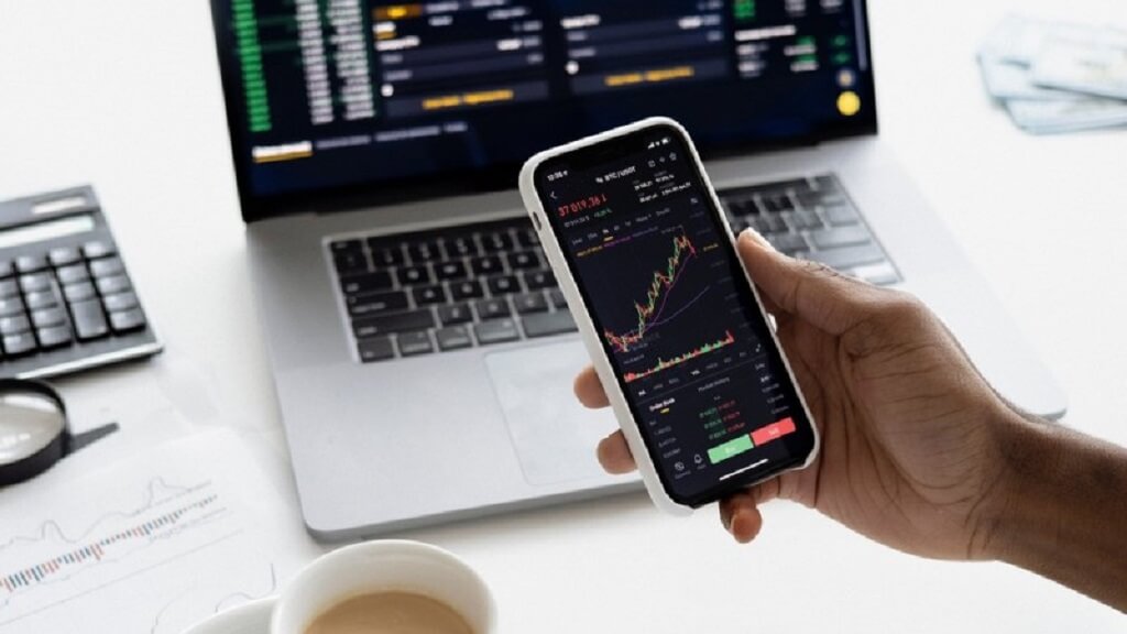 Những lưu ý quan trọng khi đăng ký tài khoản chứng khoán phái sinh online
